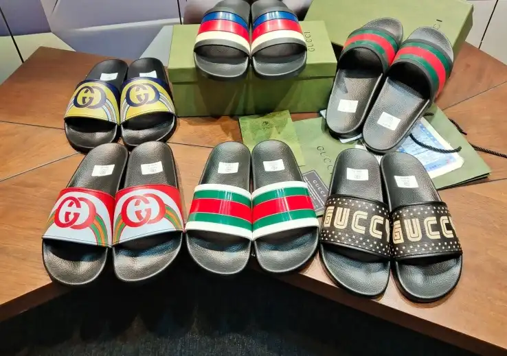 hype Gucci Slippers