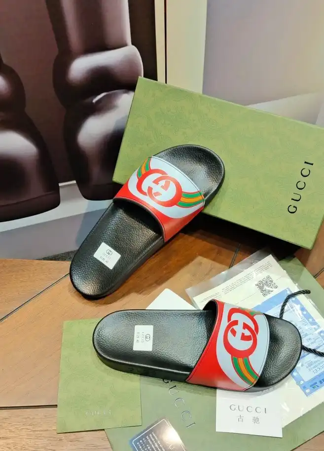 hype Gucci Slippers