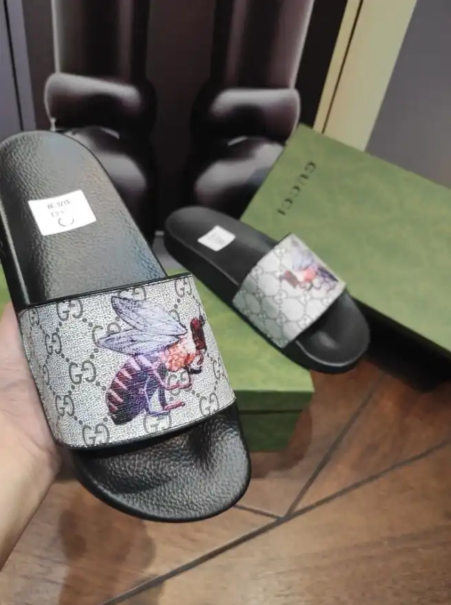 hype Gucci Slippers