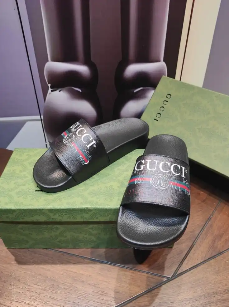 hype Gucci Slippers