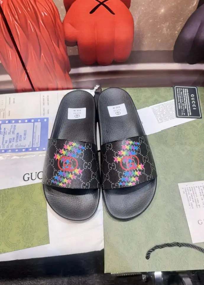 hype Gucci Slippers