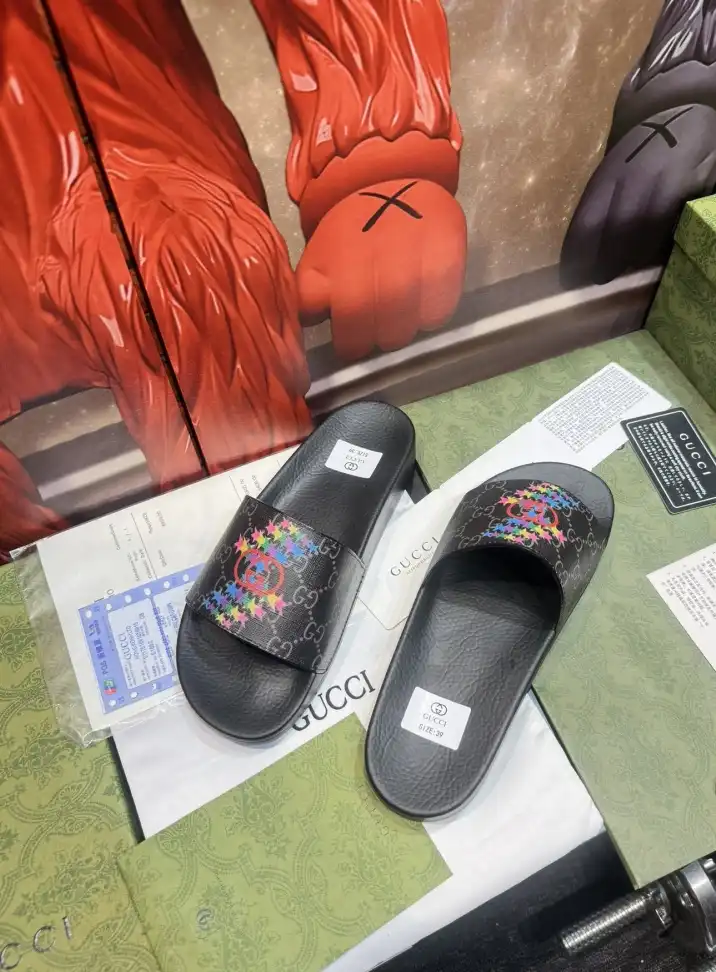 hype Gucci Slippers