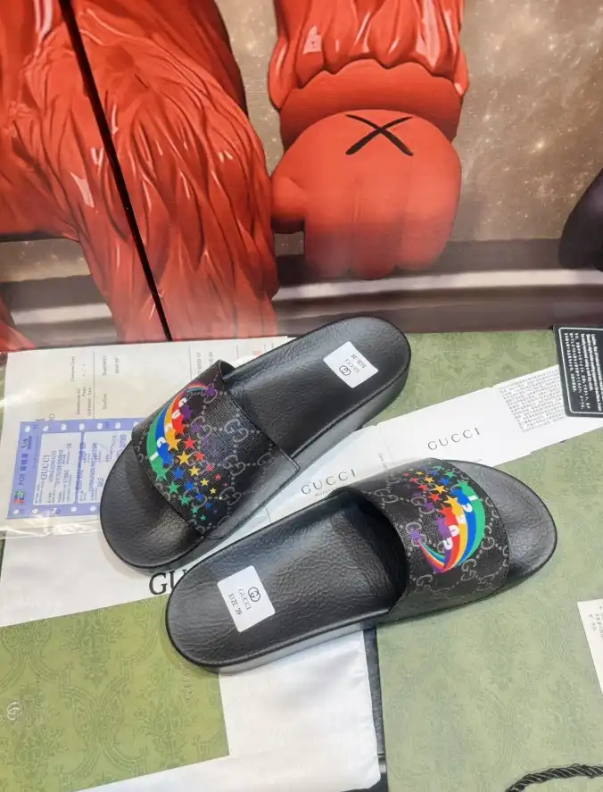 hype Gucci Slippers