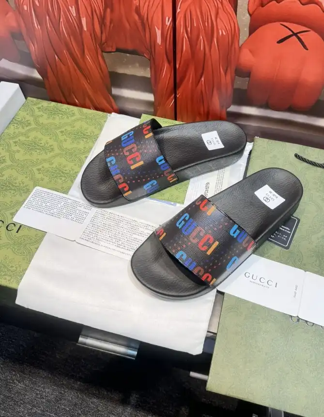 hype Gucci Slippers