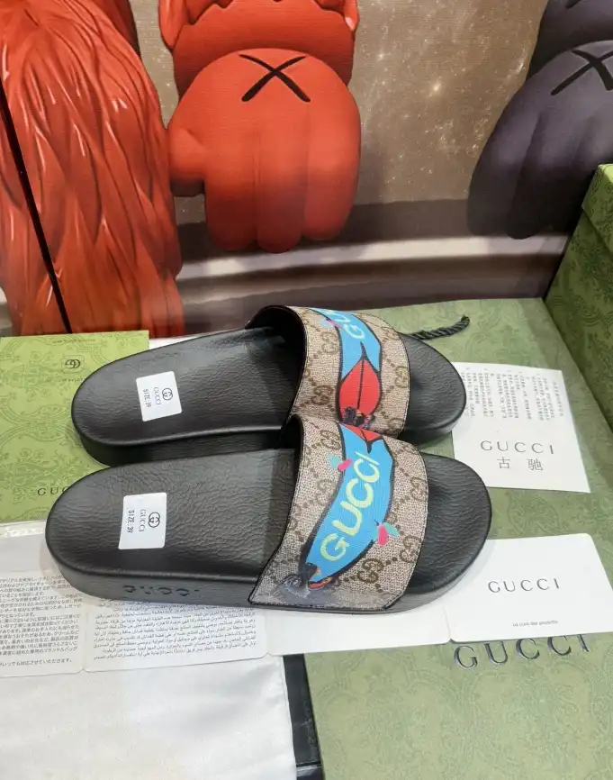 hype Gucci Slippers