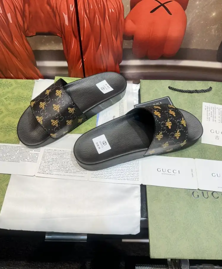 hype Gucci Slippers