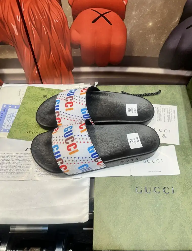 hype Gucci Slippers