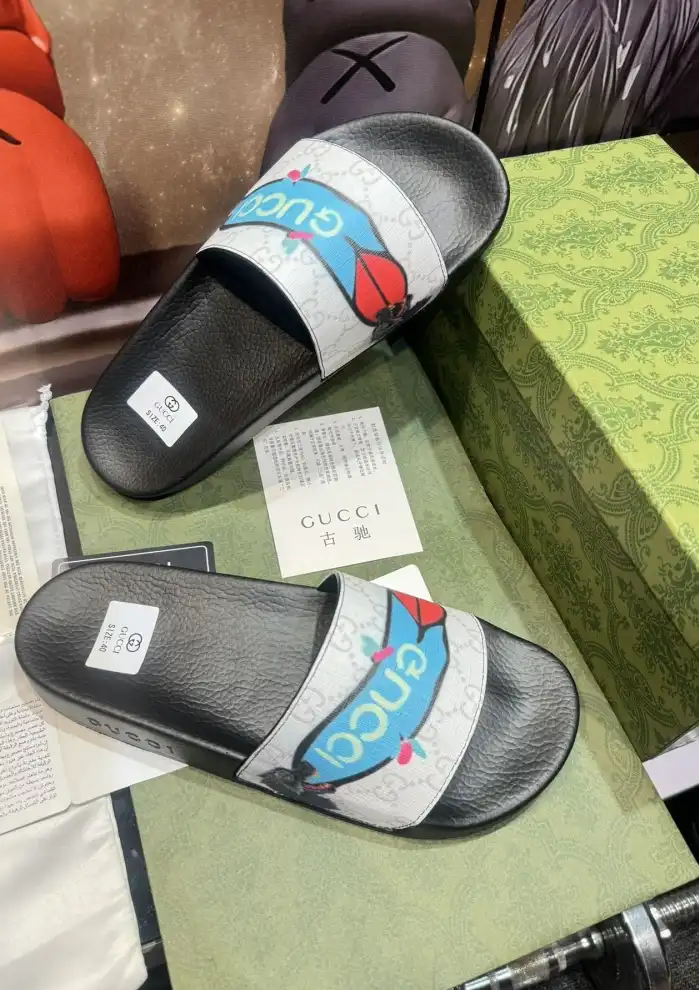 hype Gucci Slippers