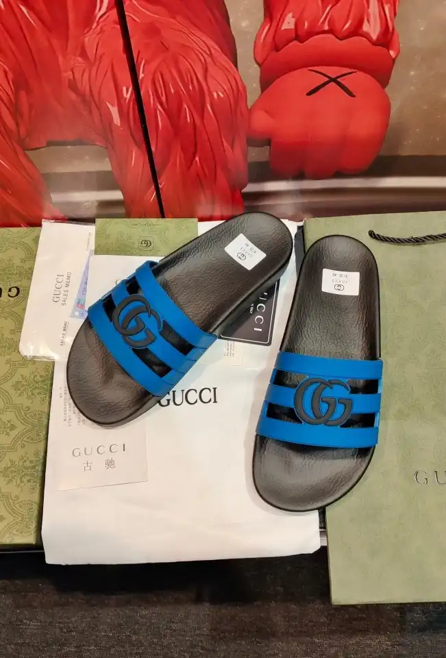 hype Gucci Slippers