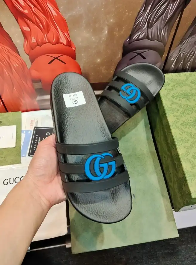 hype Gucci Slippers