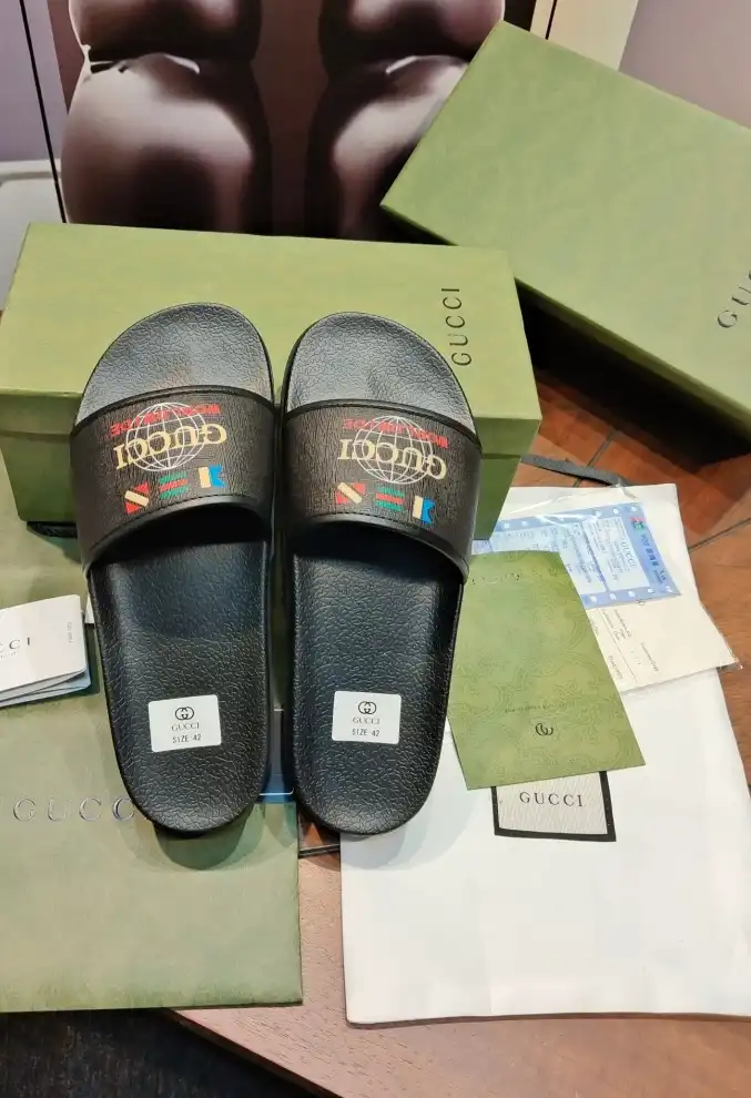 hype Gucci Slippers