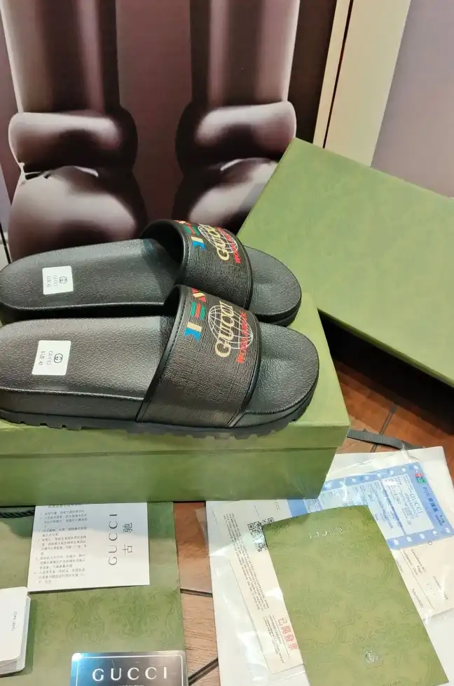 hype Gucci Slippers