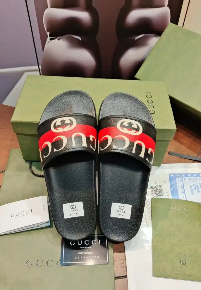 hype Gucci Slippers