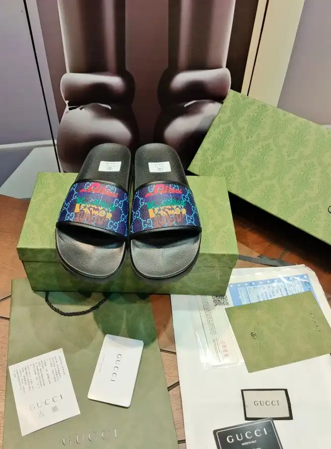 hype Gucci Slippers