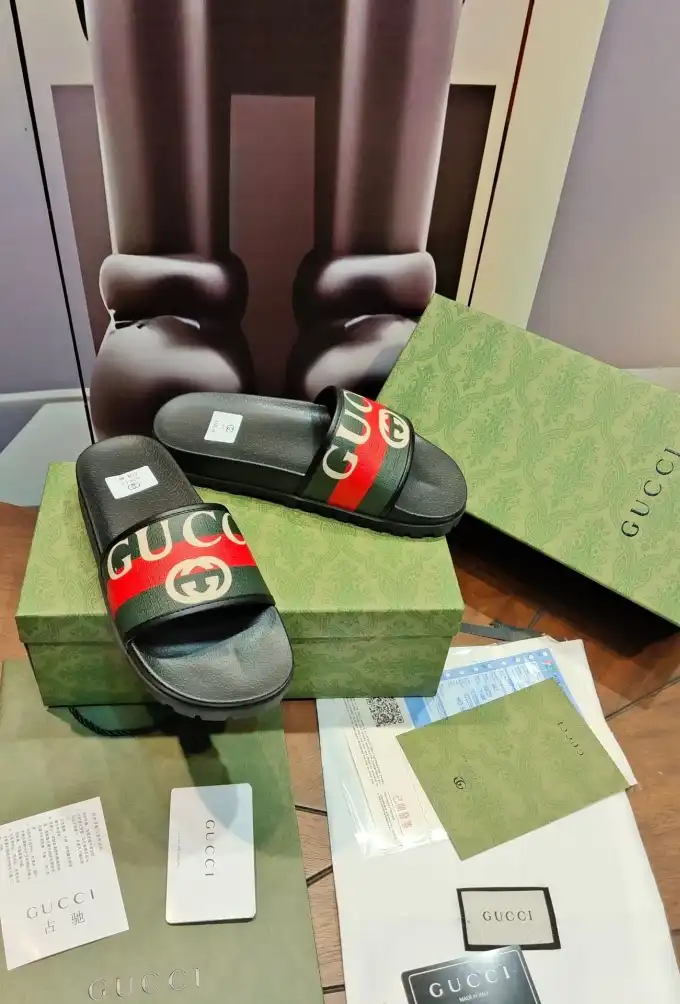 hype Gucci Slippers