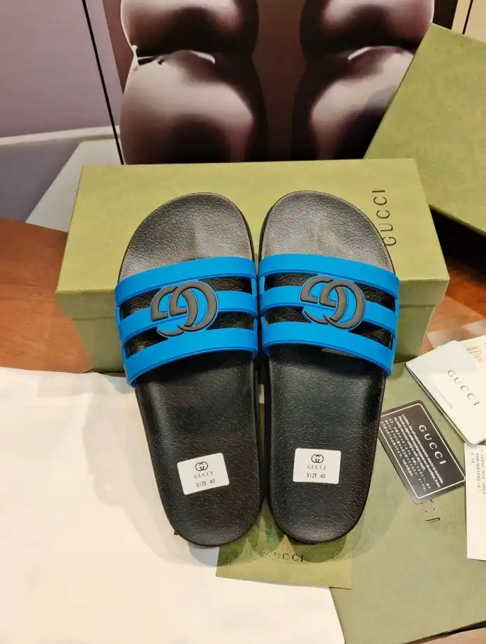 hype Gucci Slippers