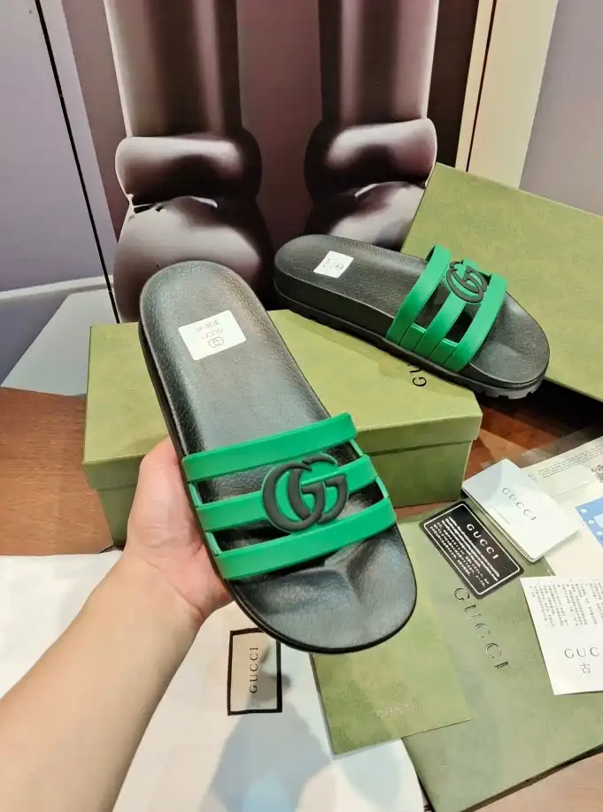 hype Gucci Slippers