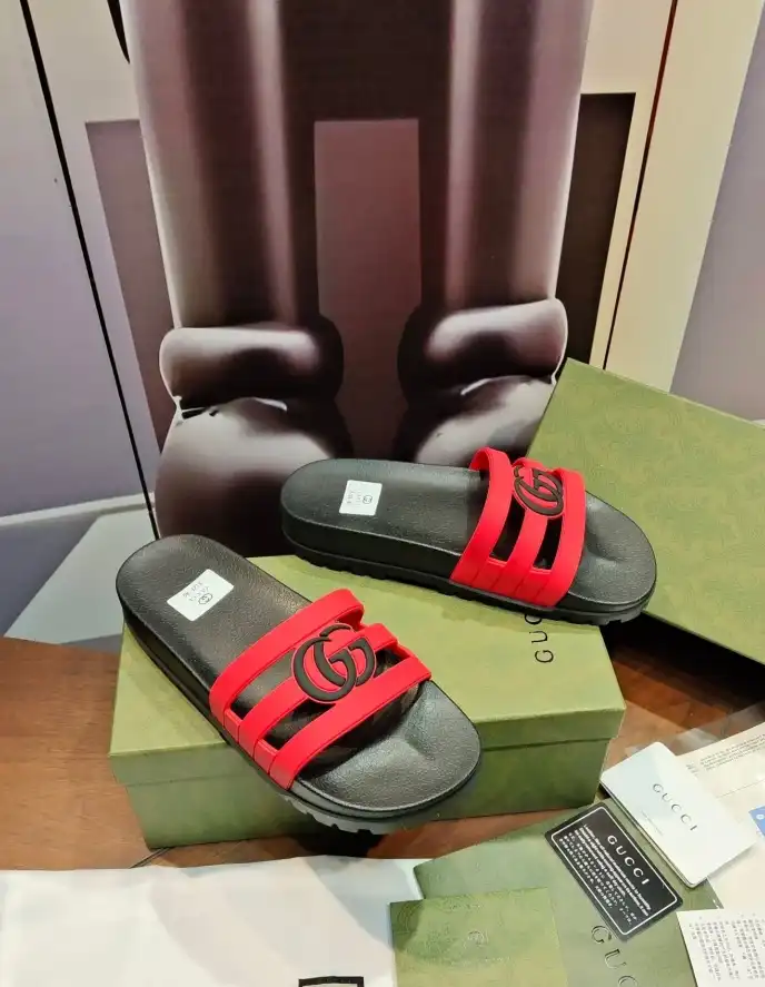 hype Gucci Slippers