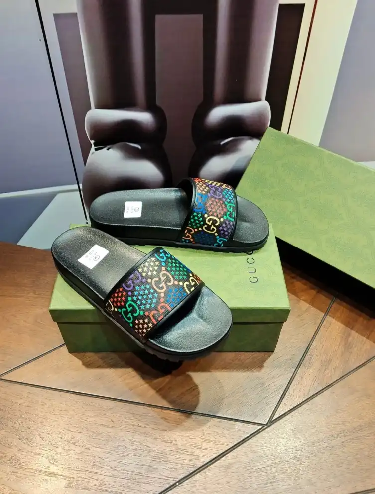 hype Gucci Slippers