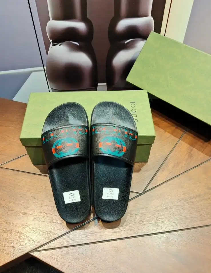 hype Gucci Slippers