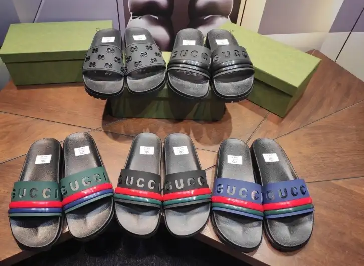 hype Gucci Slippers