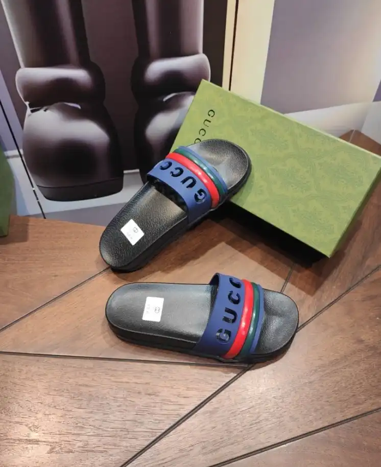 hype Gucci Slippers