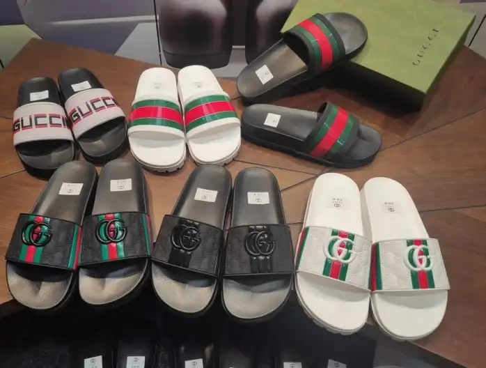 hype Gucci Slippers