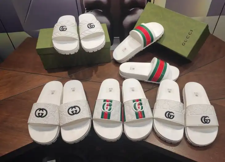 hype Gucci Slippers