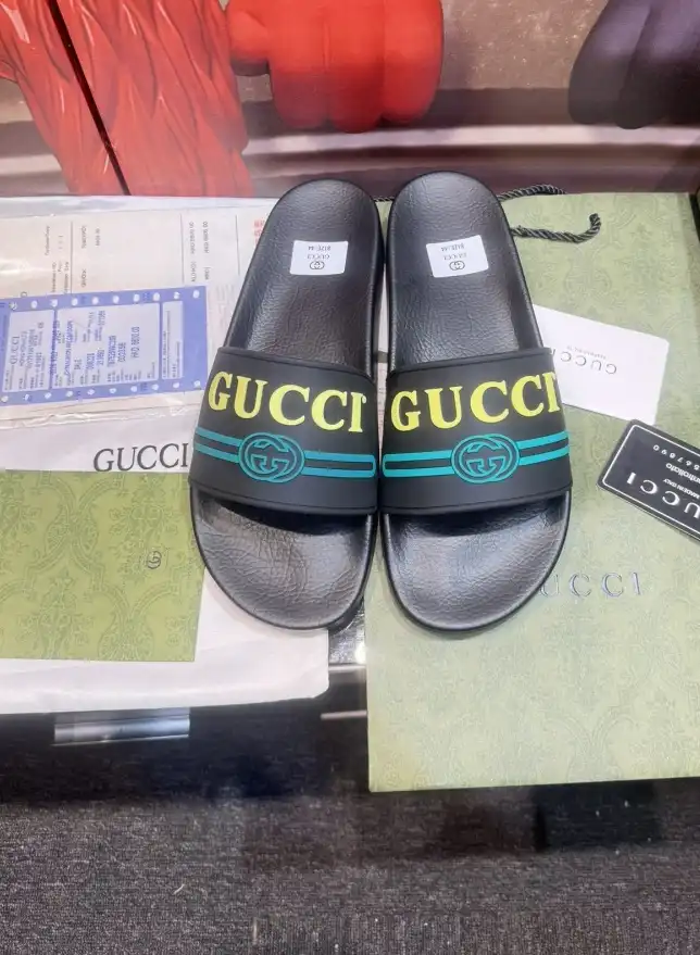 hype Gucci Slippers