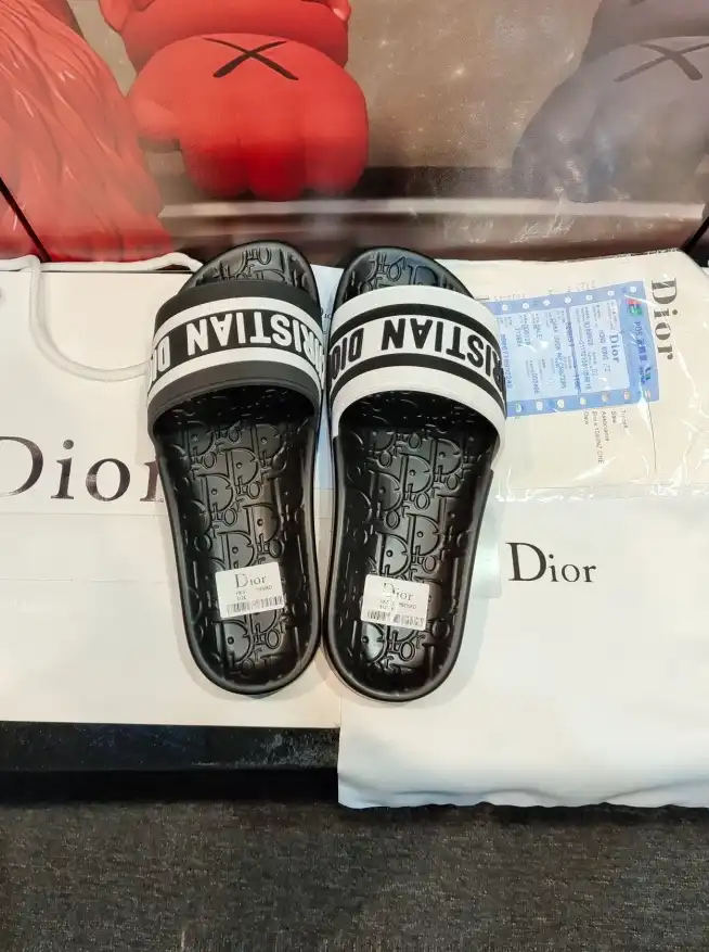 hype Christian Dior Slippers