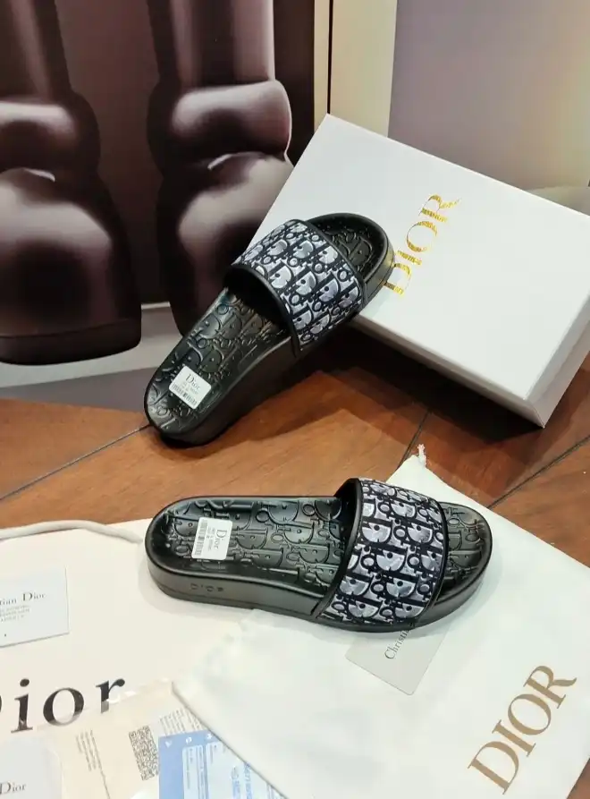 hype Christian Dior Slippers