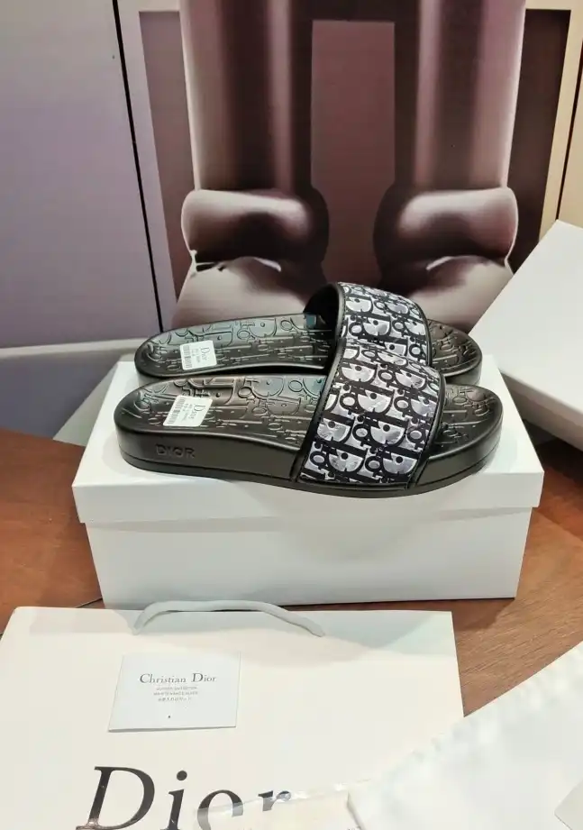 hype Christian Dior Slippers