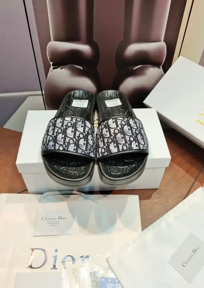 hype Christian Dior Slippers