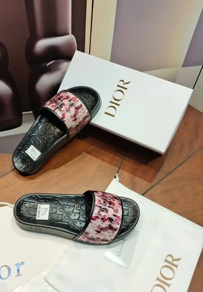 hype Christian Dior Slippers