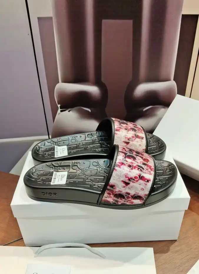 hype Christian Dior Slippers