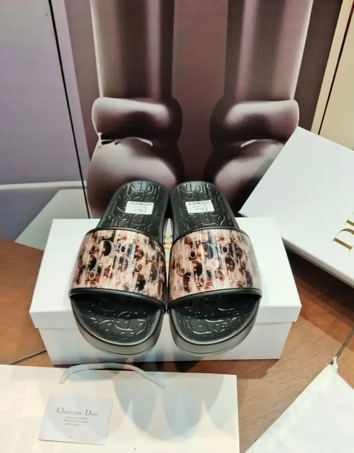 hype Christian Dior Slippers