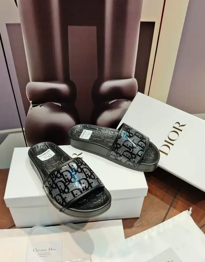 hype Christian Dior Slippers