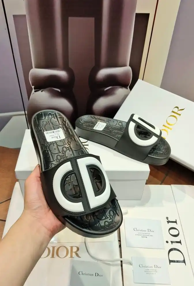 hype Christian Dior Slippers