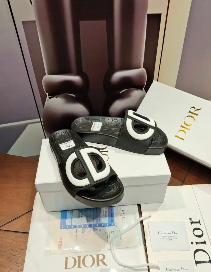 hype Christian Dior Slippers