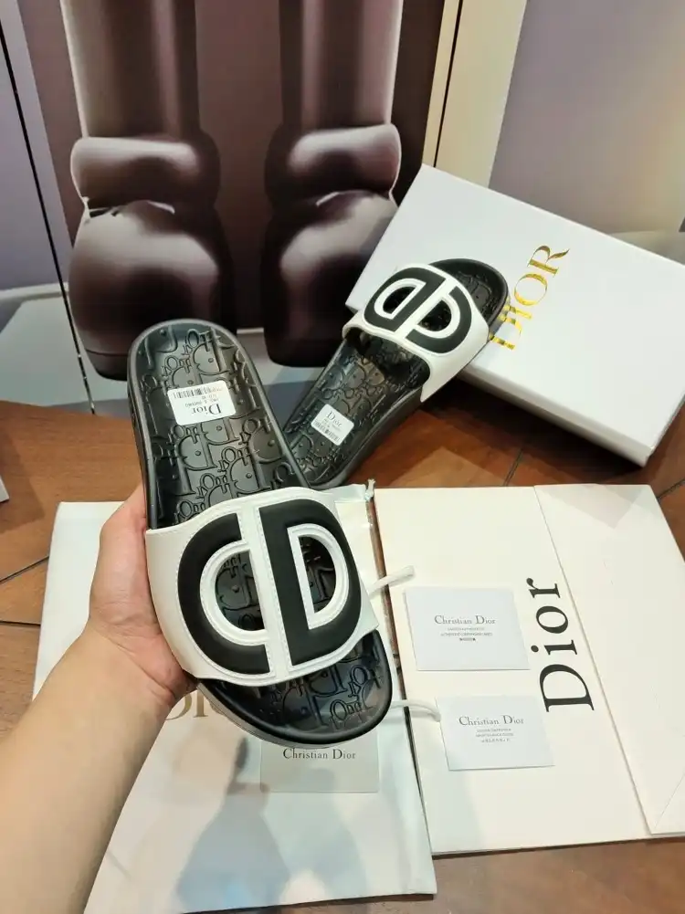 hype Christian Dior Slippers