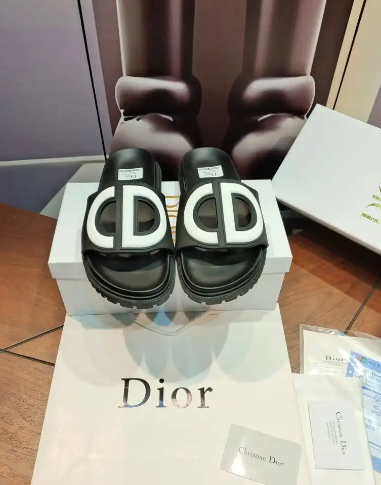 hype Christian Dior Slippers