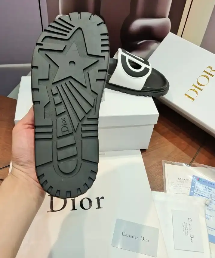 hype Christian Dior Slippers