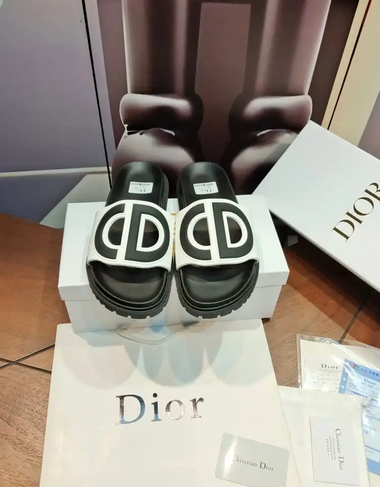 hype Christian Dior Slippers