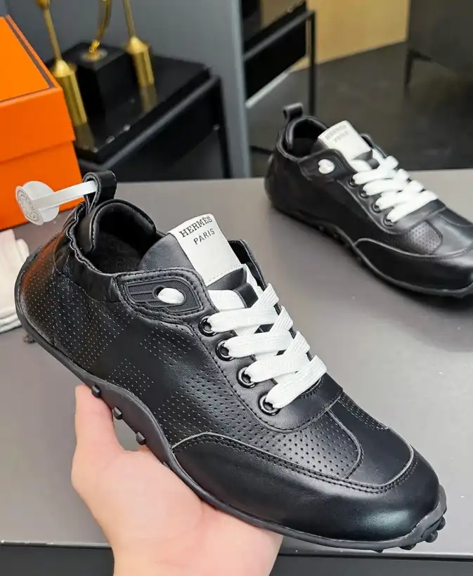 hype Hermes Casual Shoes