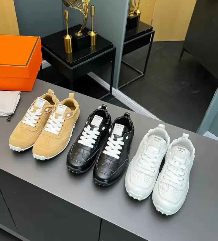 hype Hermes Casual Shoes