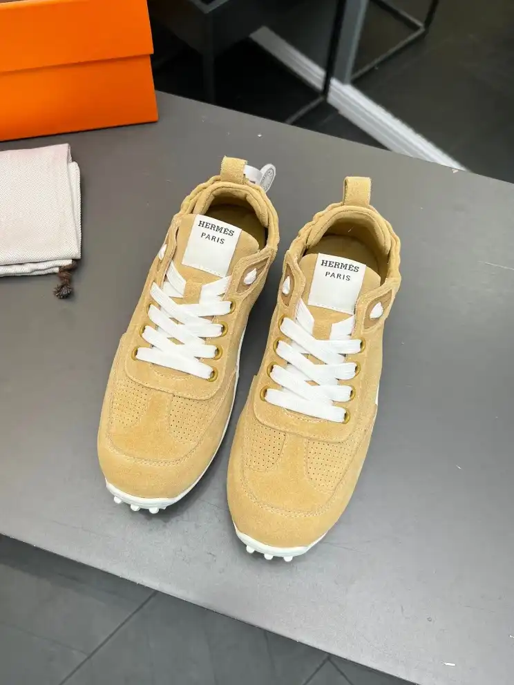 hype Hermes Casual Shoes