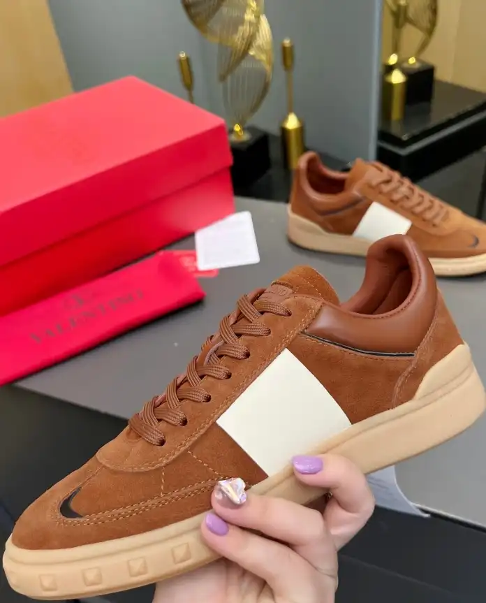 hype Valentino Casual Shoes