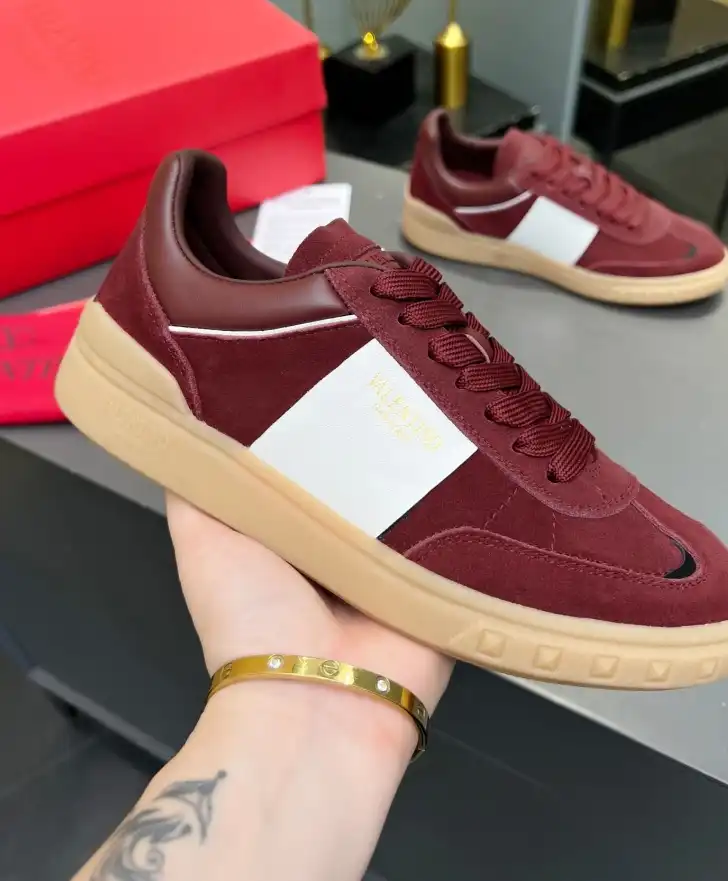 hype Valentino Casual Shoes