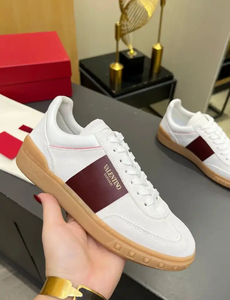 hype Valentino Casual Shoes