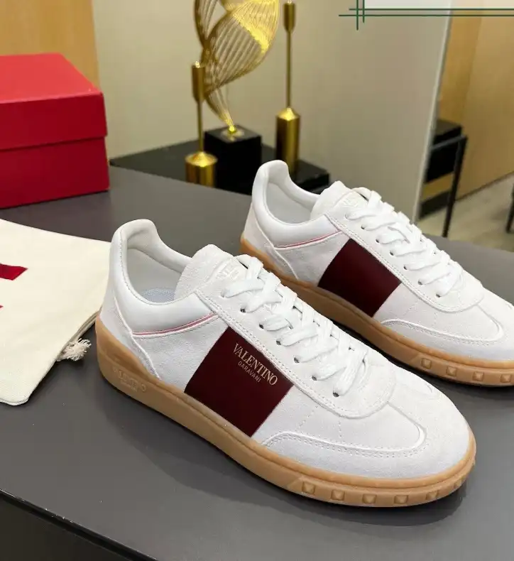 hype Valentino Casual Shoes